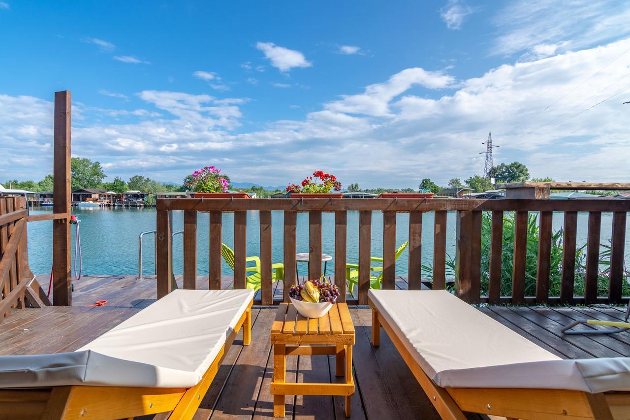 Hakuna Matata Apartments Улцинь Экстерьер фото