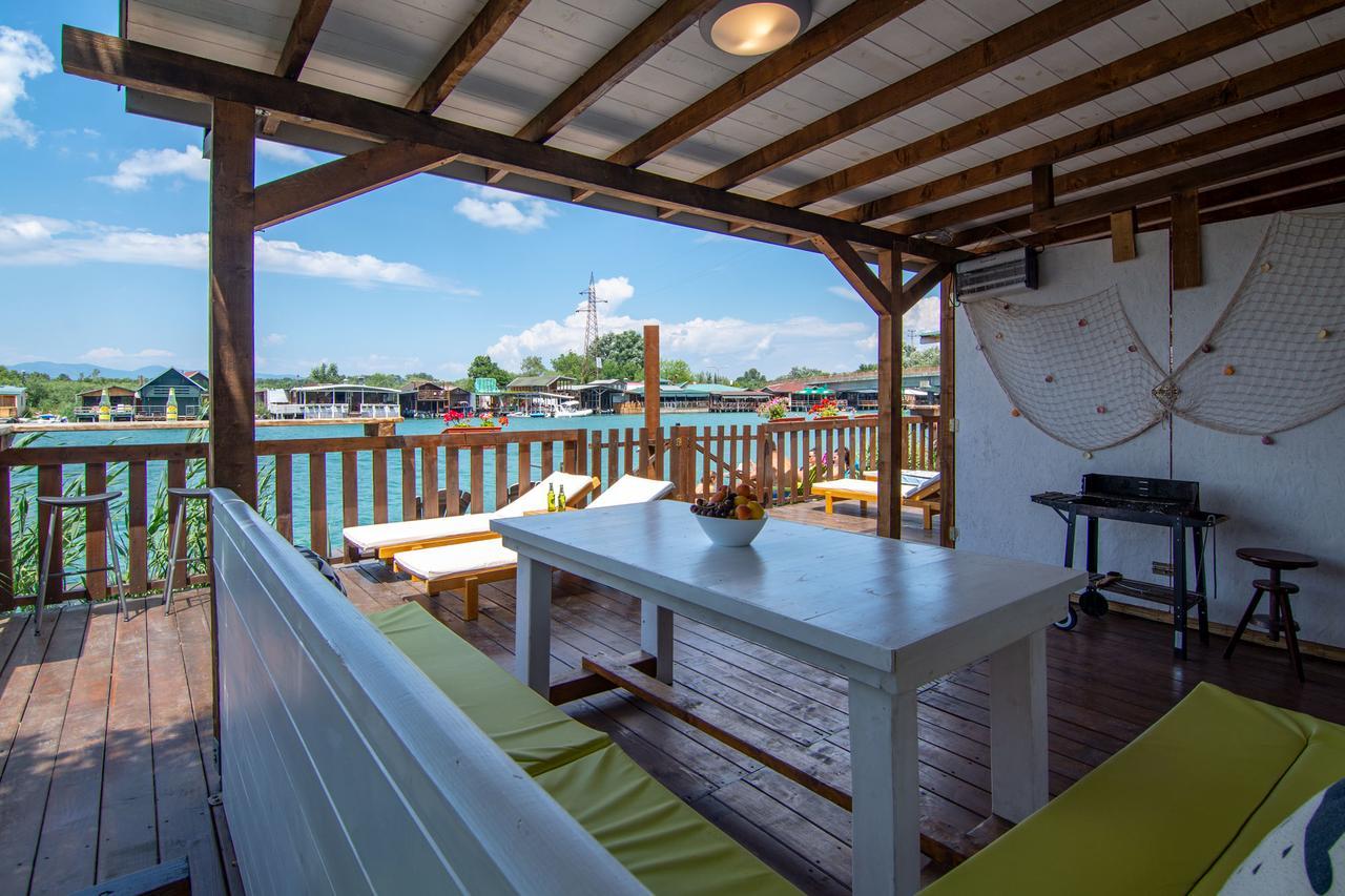Hakuna Matata Apartments Улцинь Экстерьер фото