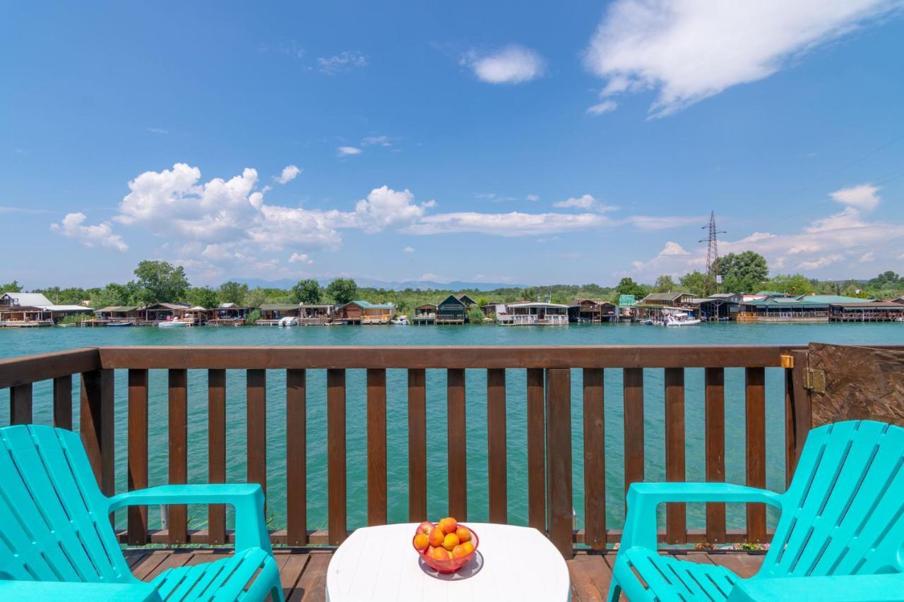 Hakuna Matata Apartments Улцинь Экстерьер фото