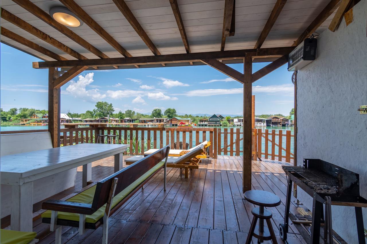 Hakuna Matata Apartments Улцинь Экстерьер фото
