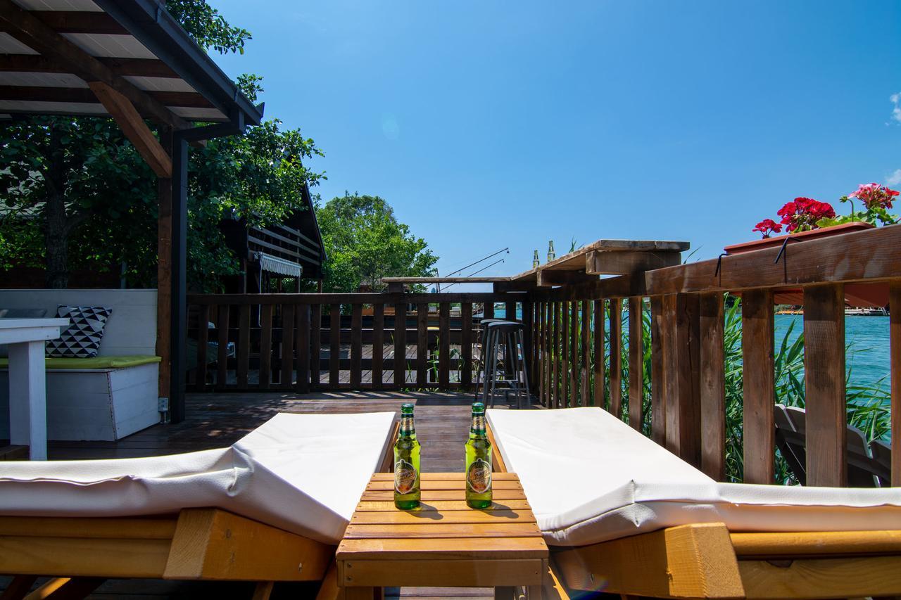Hakuna Matata Apartments Улцинь Экстерьер фото