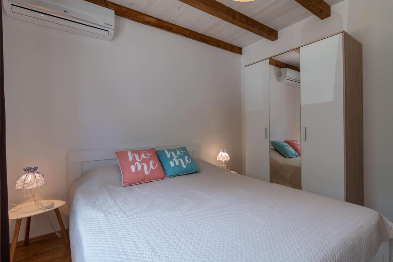 Hakuna Matata Apartments Улцинь Экстерьер фото